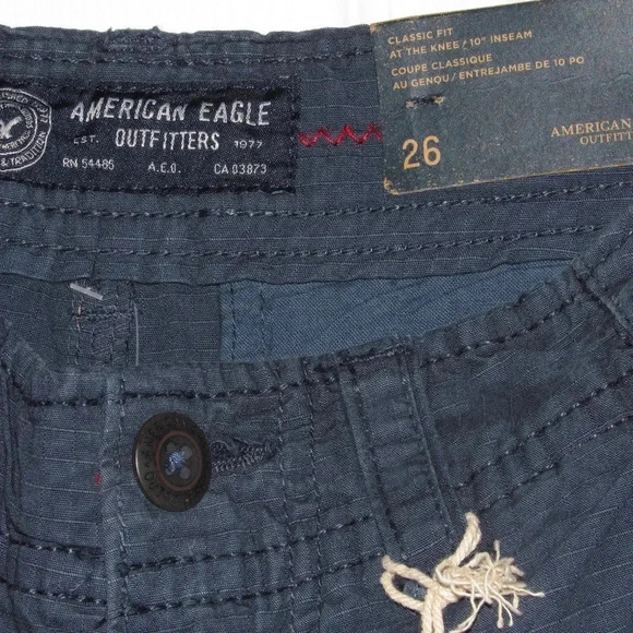 NWT AMERICAN EAGLE OUTFITTERS Classic Cargo Shorts - Picture 4 of 5